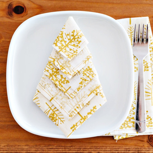 Christmas tree cotton napkin gold and cream 2pcs